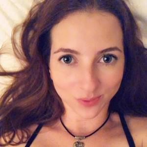 Meet your Posher, Nayara